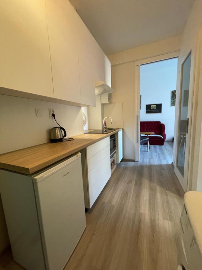 Red&Black Apartment City Centr, Na Hradbach 118 Ostrava Dış mekan fotoğraf