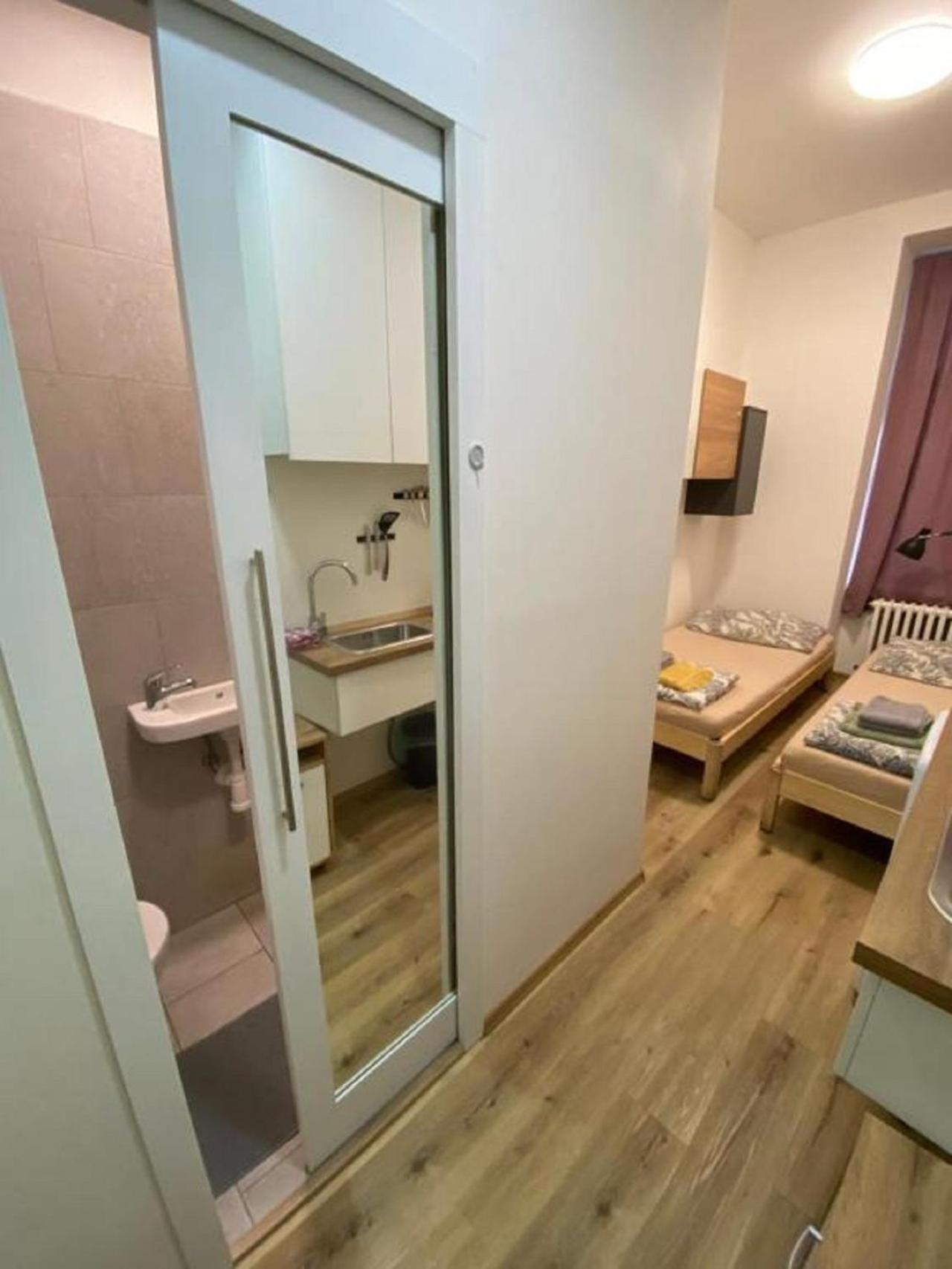 Red&Black Apartment City Centr, Na Hradbach 118 Ostrava Dış mekan fotoğraf